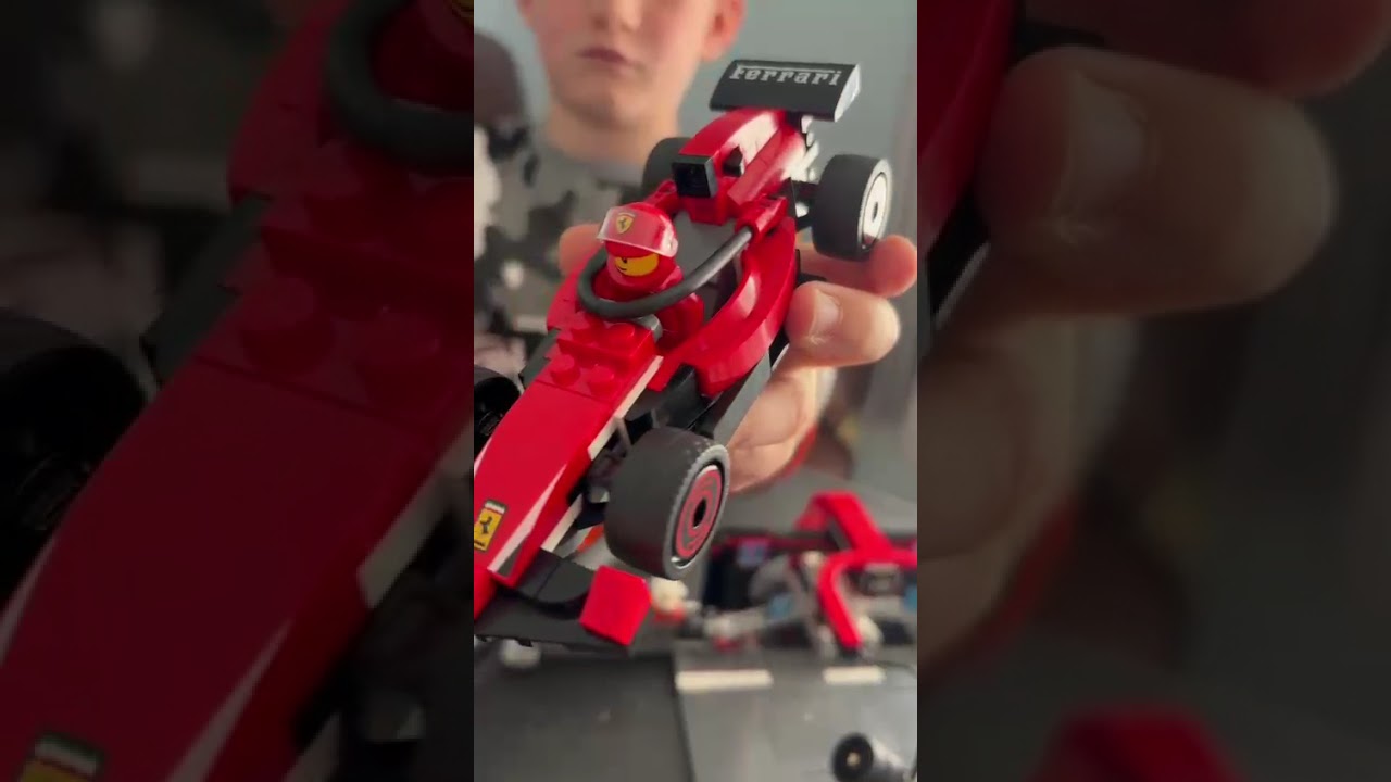 Lego F1&reg; Pit Stop & Pit Crew with Ferrari Car