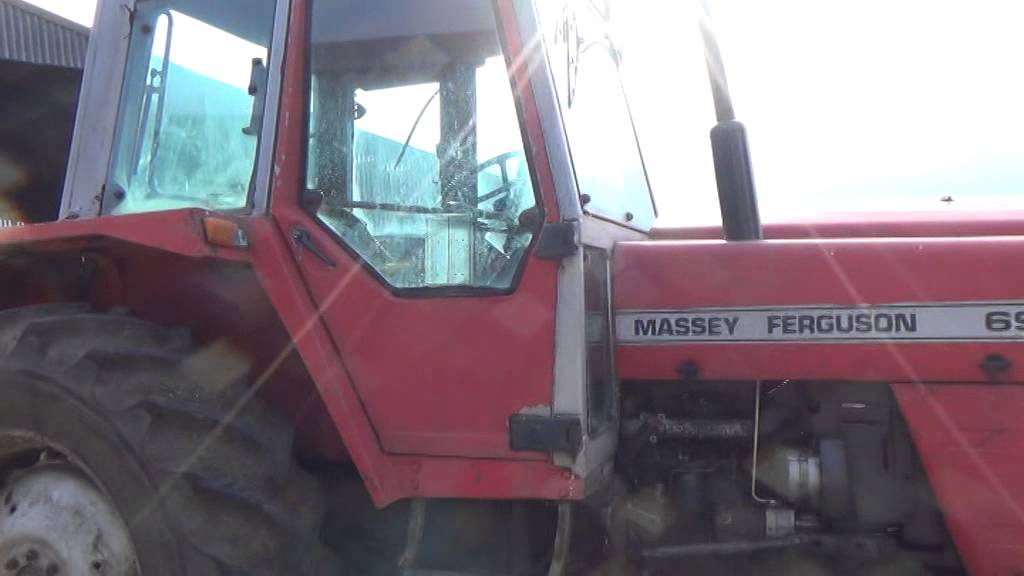 A tour of our old Massey Ferguson 690 tractor