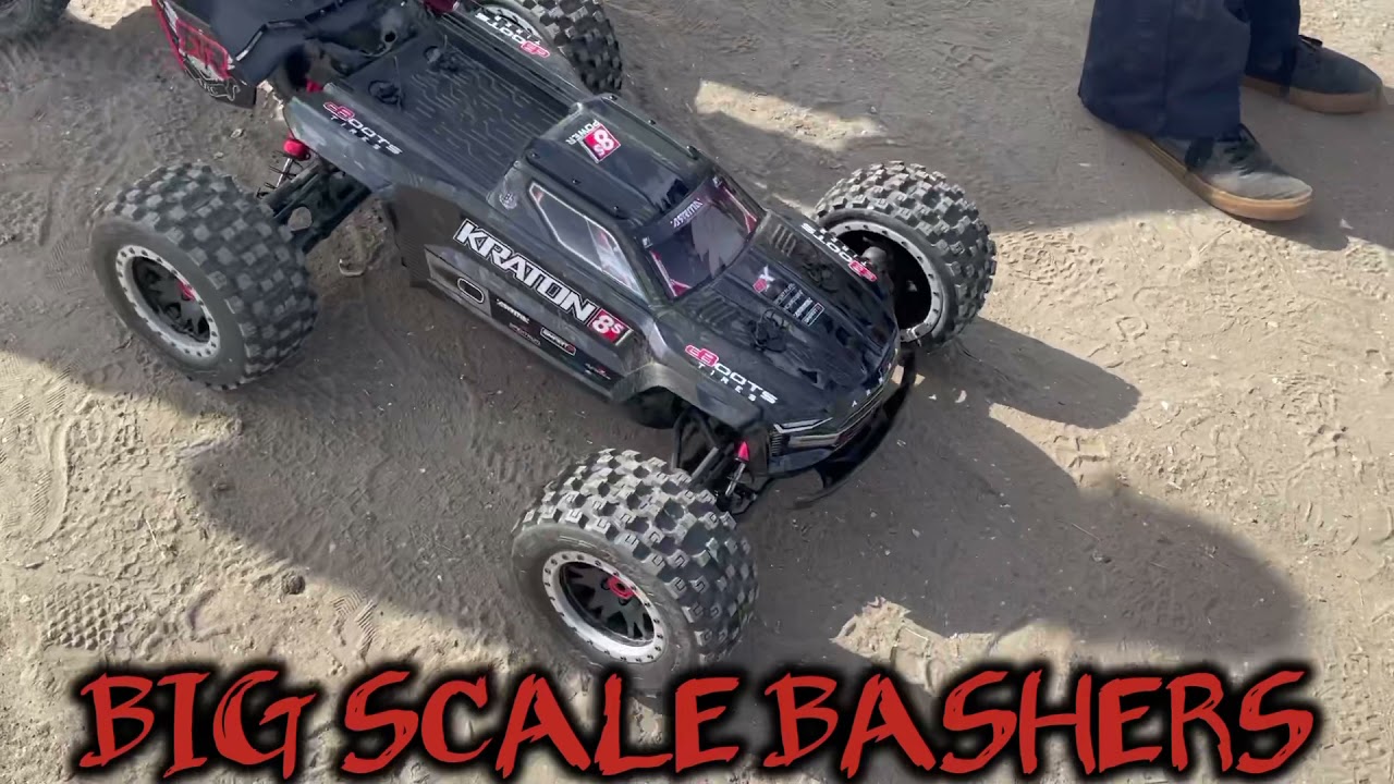 Arrma kraton 8s exb bashing and racing vs arrma outcast 8s