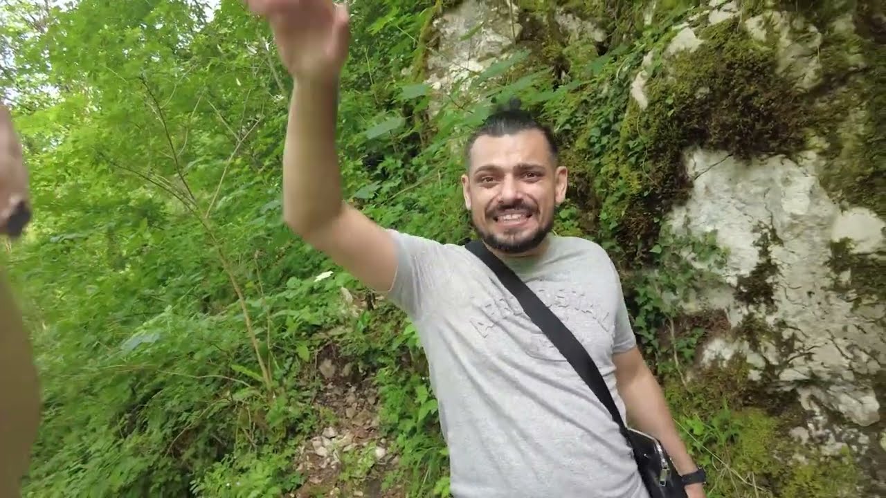 MILICA i BORA KOD IZVORA KOJI ISPUNJAVA ZELJE - TARA