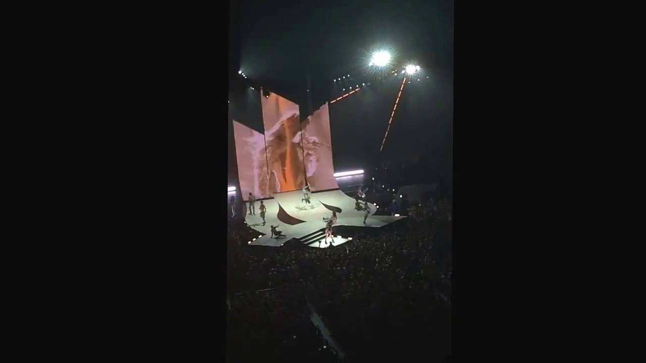 Selena Gomez|| Revival tour 2016|| Boston