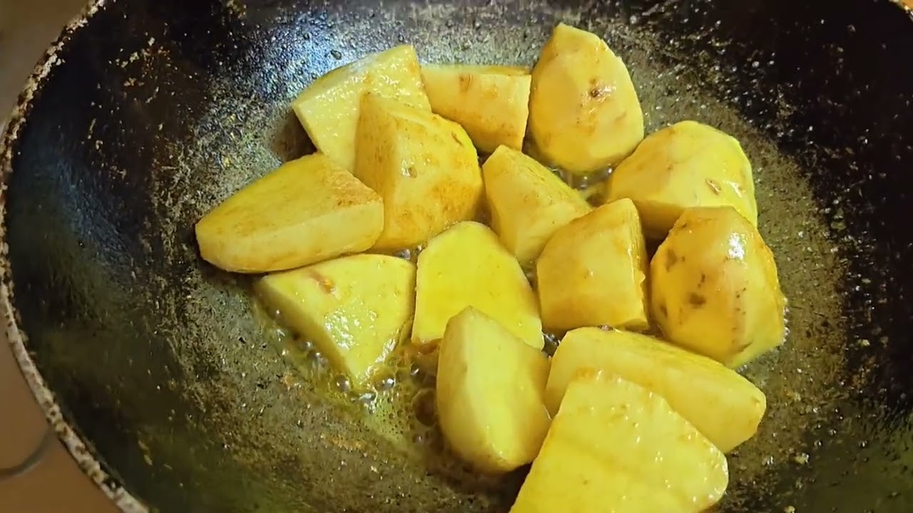  সহজে বানানো চিকেন কারি  | একটু ব্যাচেলর স্টাইলে