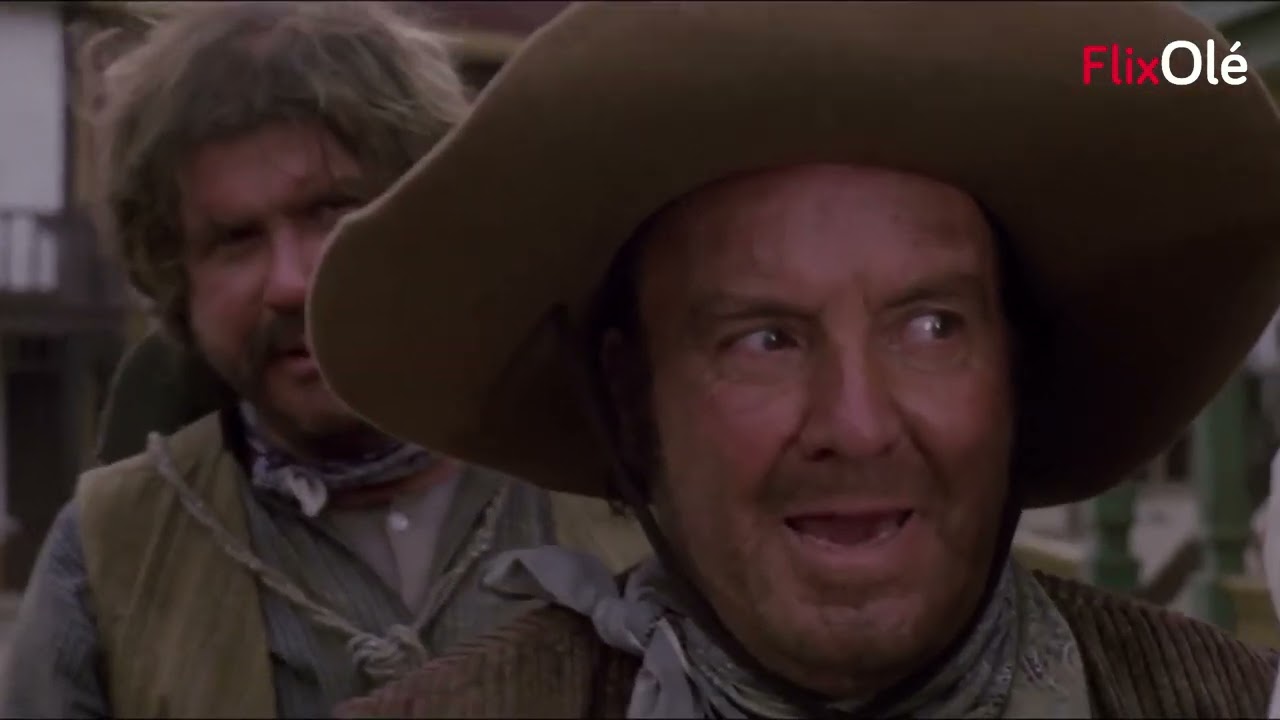 Divertida escena de Chiquito de la Calzada en 'Aquí llega Condemor'