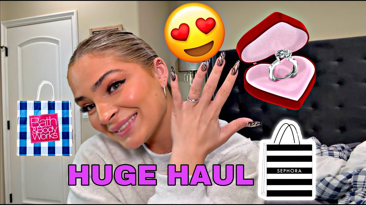 HUGE SHOPPING HAUL (CAN'T BELIEVE HE GOT ME THIS😍)