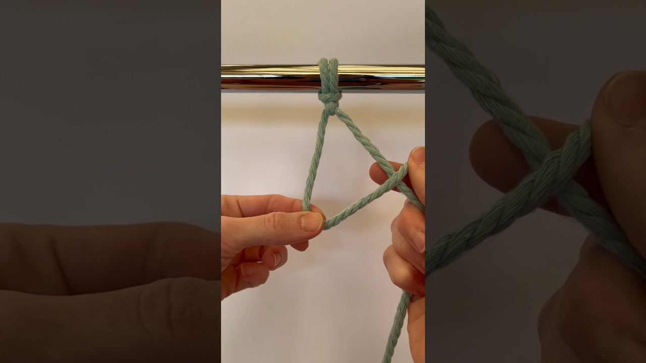 How to Tie a Double Half Hitch Knot in Macrame (starting from left) #macrametutorial #diymacrame