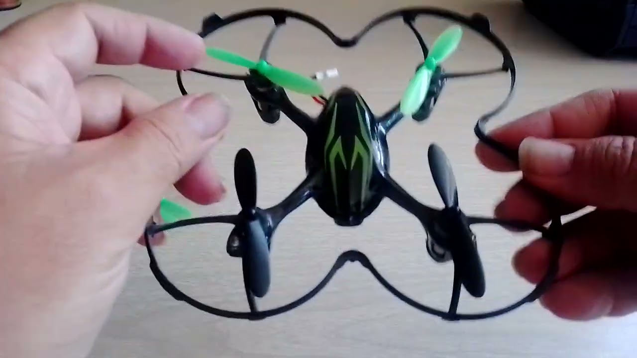 CAMBIANDO HELICE A HUBSAN X4 H107C QUADCOPTER