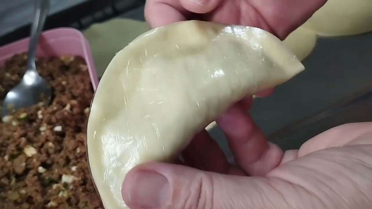 HOJE NO INÍCIO DA SEMANA,  DEU VONTADE DE FAZER PASTEL