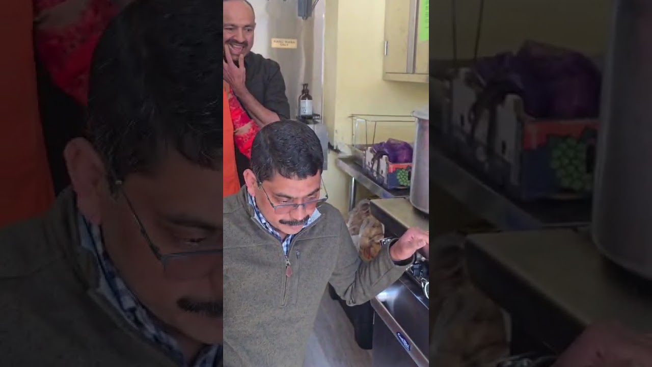 How to operate the oven?
