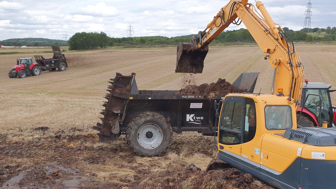 Muck Spreading 2019 (2 ktwo mk6 Spreaders)