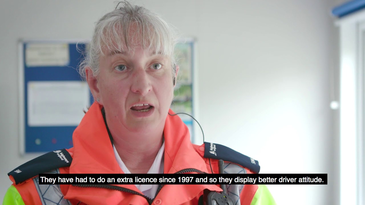 Towing safety - good towing behaviour - Traffic Officers
