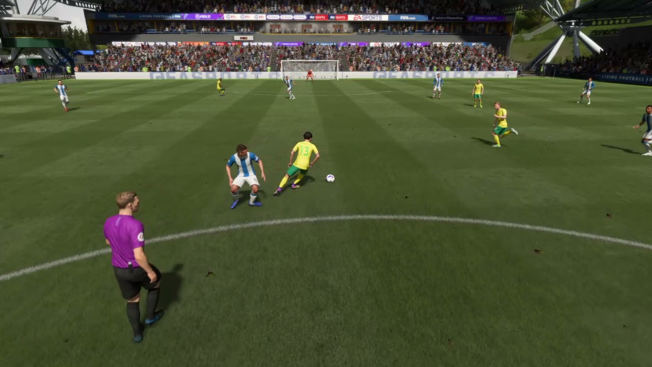 FIFA 21 Drag to heel skill move