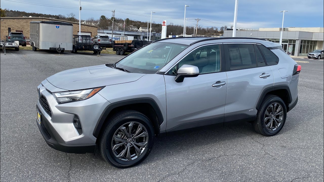 Видеообзор Toyota RAV4 Hybrid XLE Premium 2022 года | Стивен Тойота | 540-434-1400