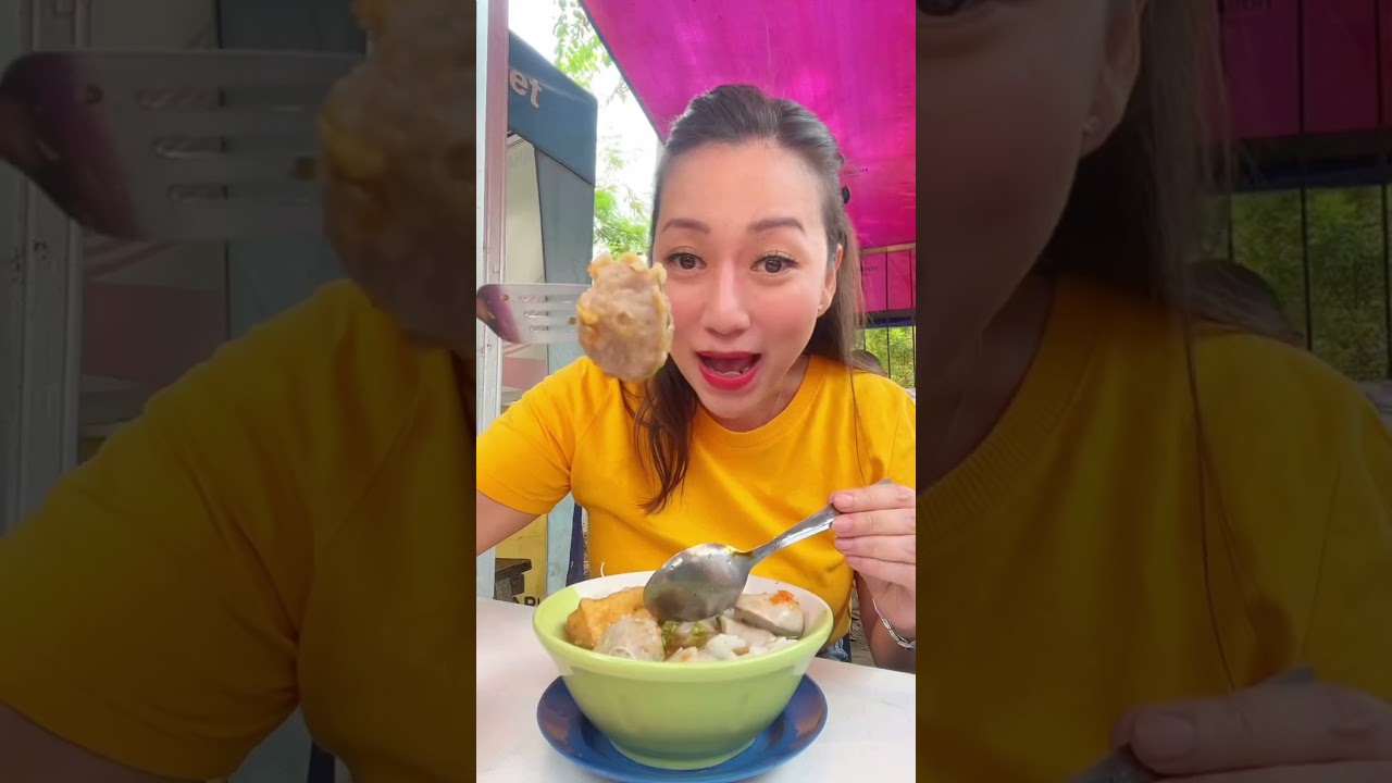 BAKSO GEPENG DGN BAKSO URAT TERENAK SEJAKARTA &hellip; Lokasi sebrang sekretariat RW 010 Duri Kepa Jakbar