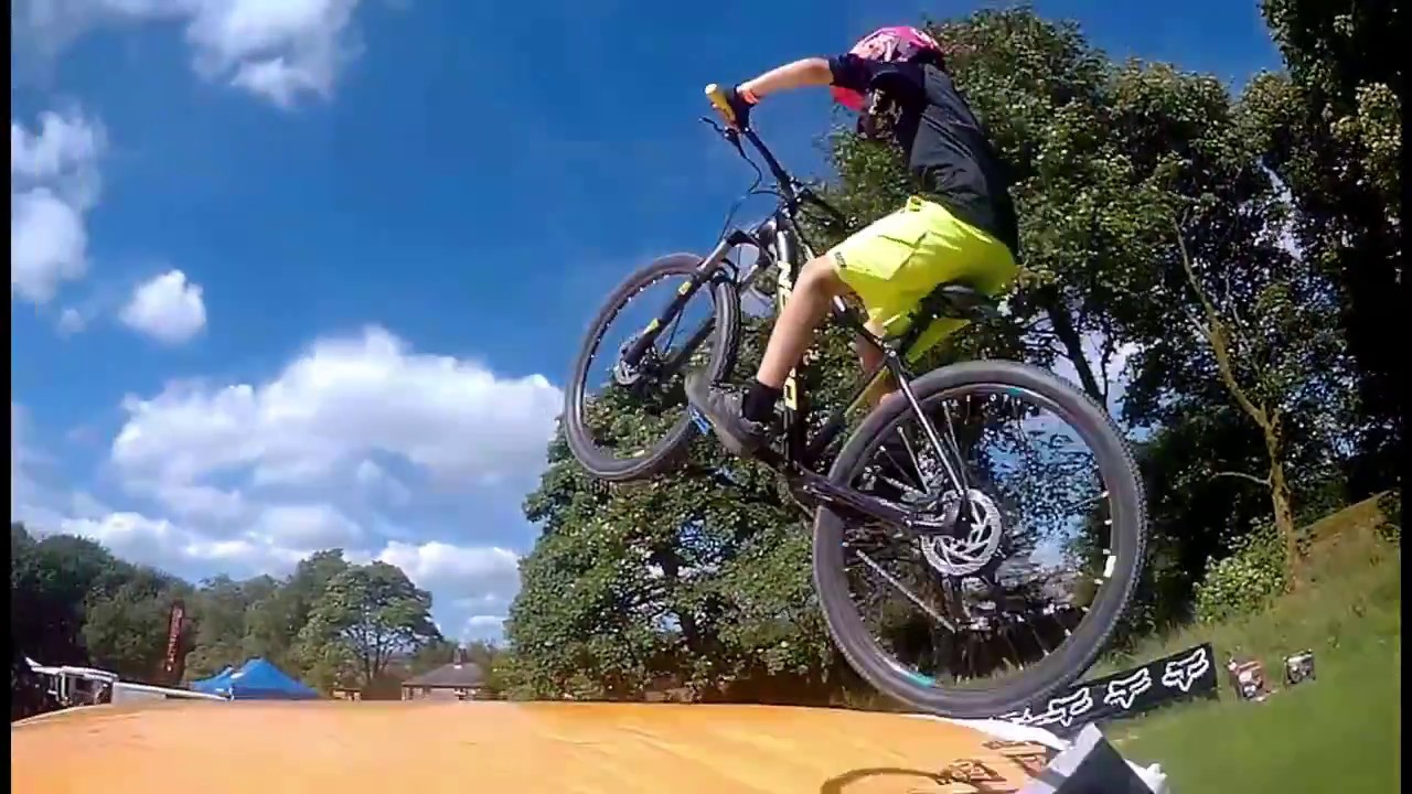 Dirt Factory Air Bag Hire