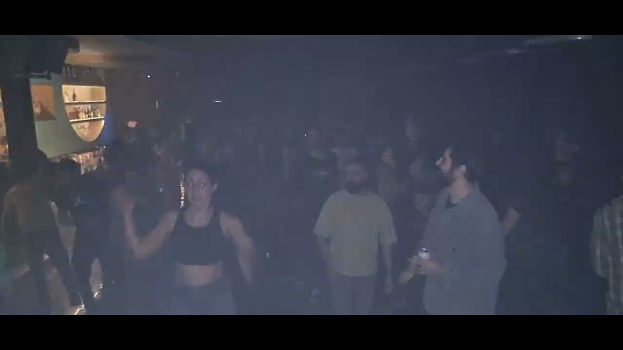 goldenfinger live in Athens (heven nice day)