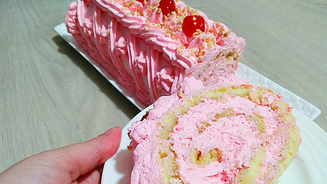 فقط ب 19 درهم !! حضري اروع  كيك رولي بذوق الفرولة🍓بأرخص ثمن😯 بدون كريمة سائلة 👌 👌