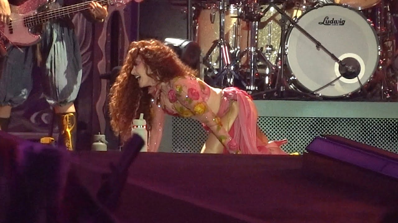 Chappell Roan - Pink Pony Club (Live at Frequency Festival, 2025-08-13) 
