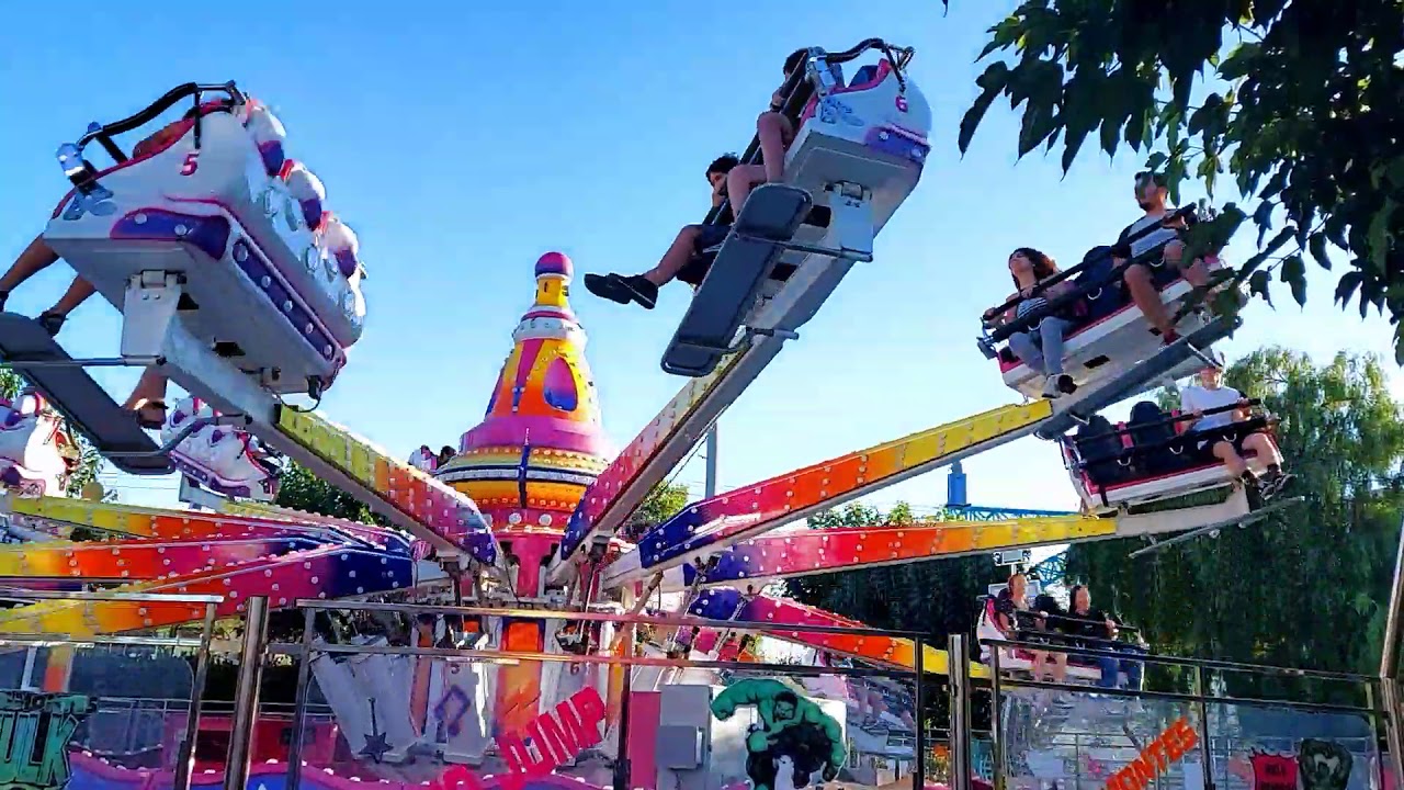 Allou FUN PARK! ATTRACTION TECHNO JUMP!