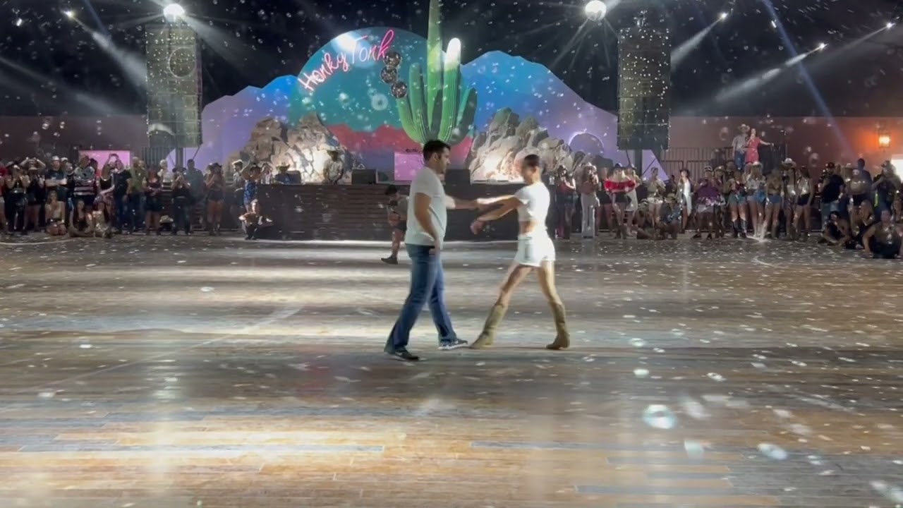 West Coast Swing Routine - Ben Morris & Laureen Baldovi - Stagecoach Country Festival Honkytonk 2022
