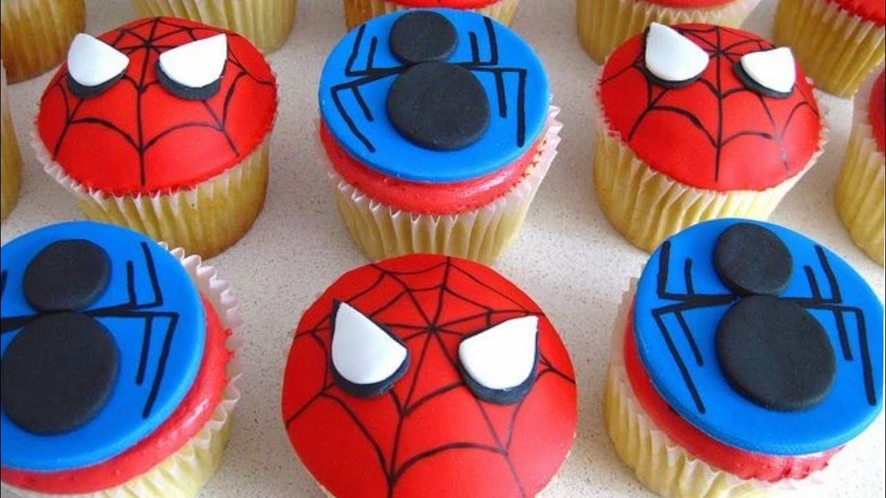 Decorating spiderman cupcakes without using any special tools تزيين كب كيك سبيدرمان بكل سهولة🧁