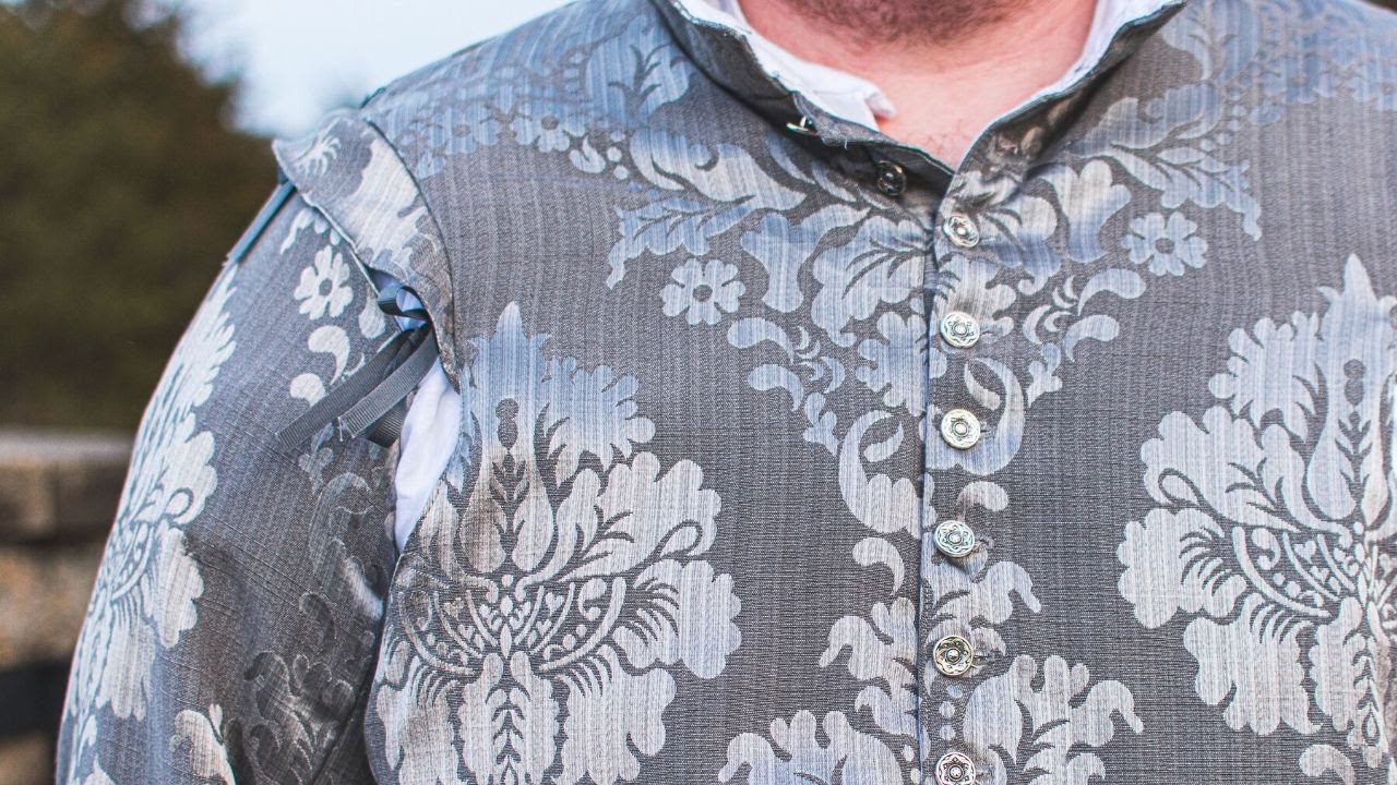 Silver Doublet [1560 Historical Menswear]