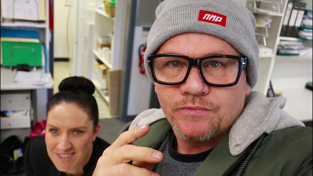 Хватит класть эту чушь о недвижимости в мой почтовый ящик