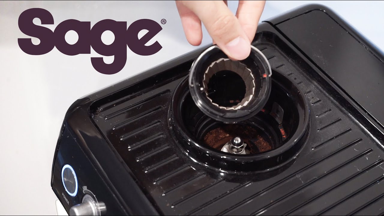 Sage Barista Express — очистка кофемолки