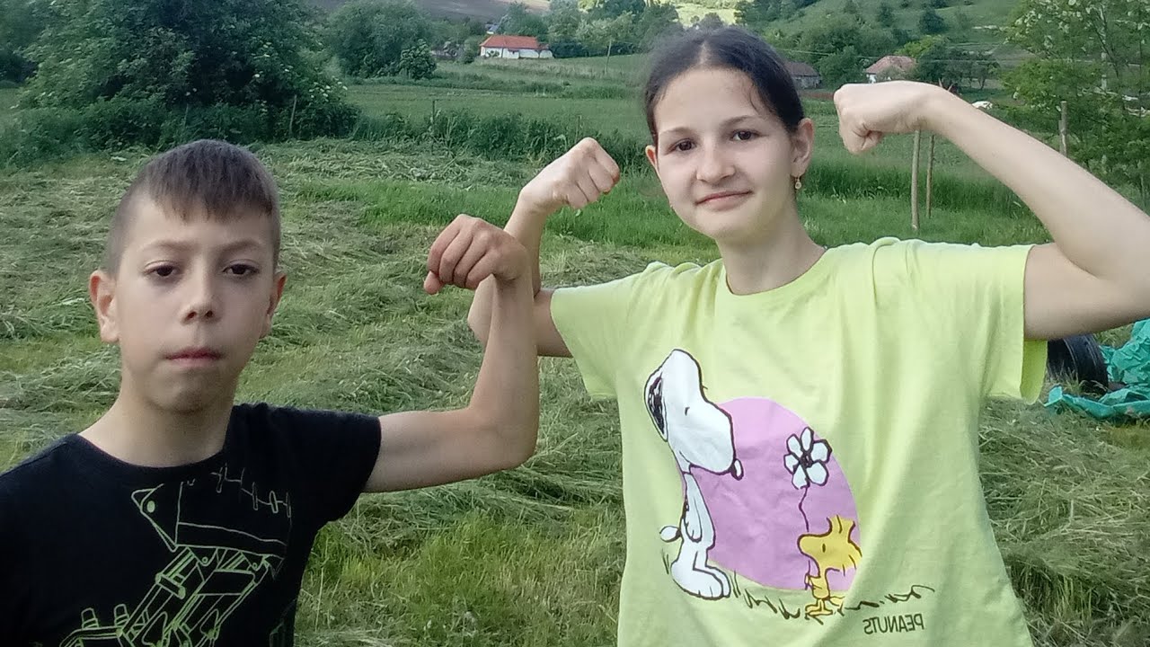 ȘTIRILE BRÂNZĂ CU MĂMĂLIGĂ PRO TV de la ora 18:00:ep 1🧀