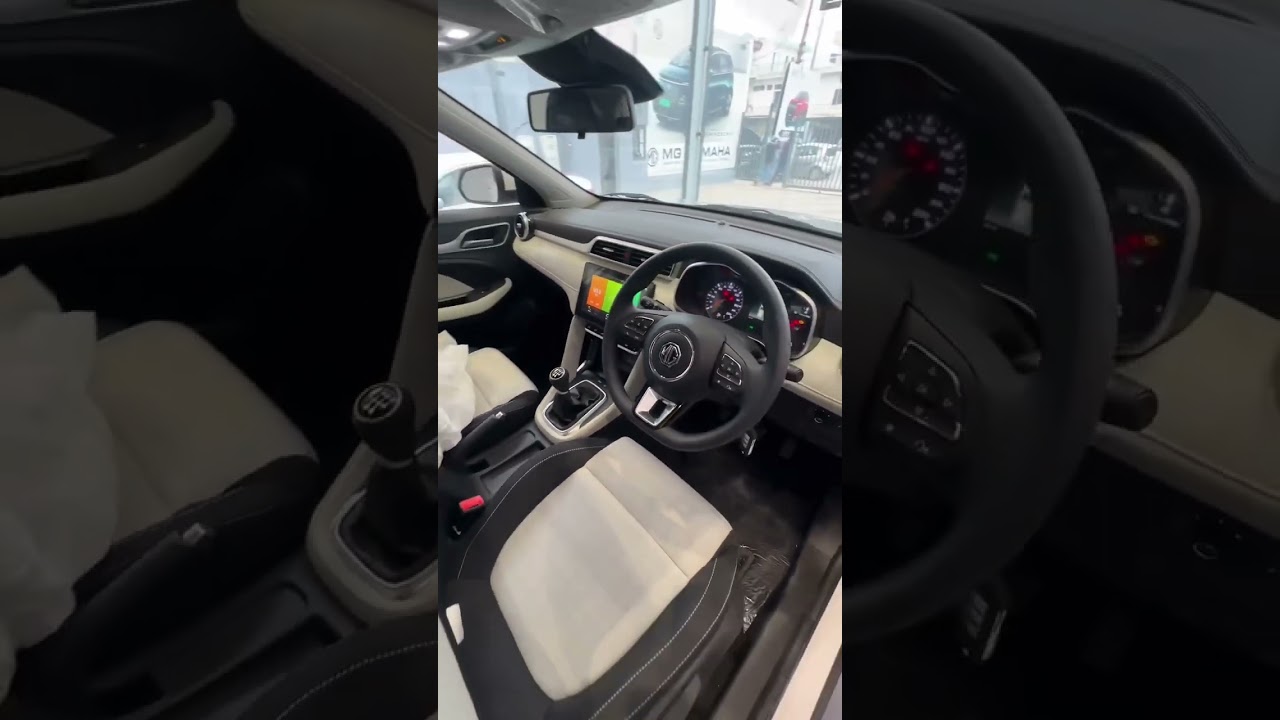 New MG Astor 2025 base model under 10 lakh