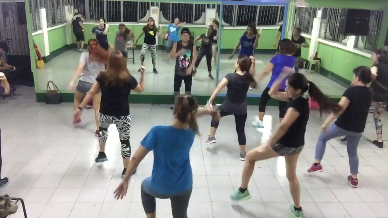 U Can't Touch This | Push It | Ice Ice Baby Zumba Retro dance fitness w/ Karlo Kim Carino at MyGym