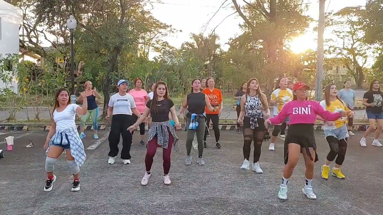 Zumba - Kahit Maputi na ang Buhok ko