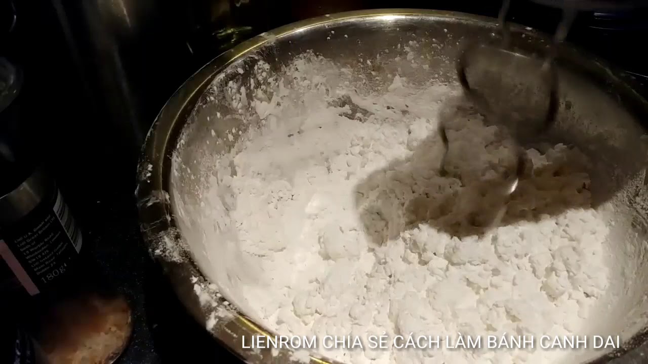 CÁCH NẤU VÀ LÀM CỌNG BÁNH CANH BẰNG ĐỒ ÉP KHOAI TÂY -  VIETNAMESE UDON MADE BY POTATO RICER