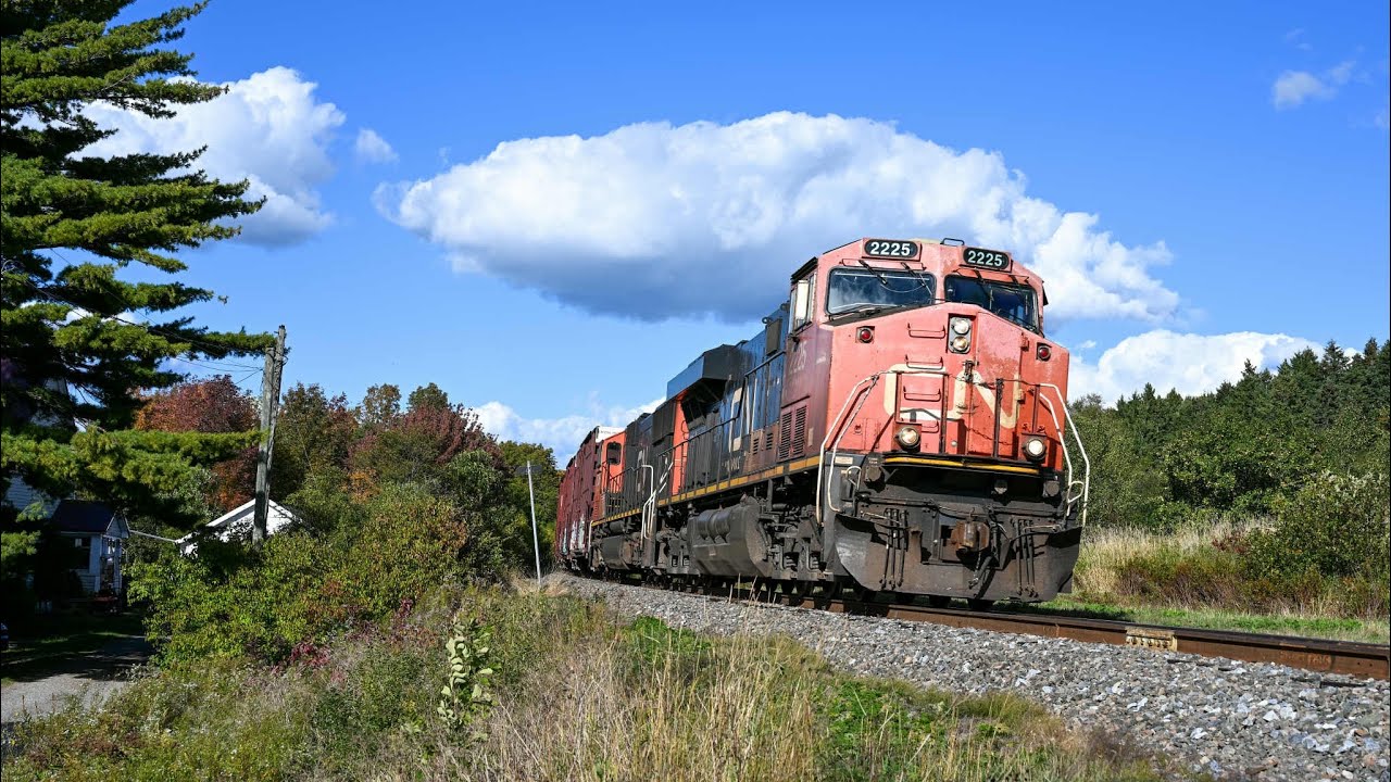 Chasing CN 594 Westward to Saint John