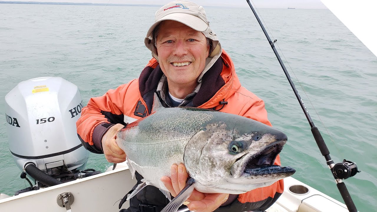 Trolling for Mighty King Salmon - lead core, planer board, and jet diver