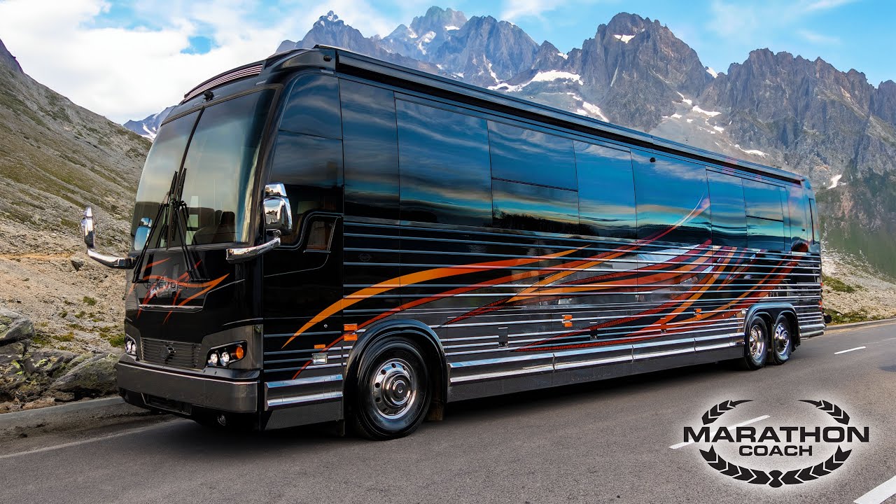 Timeless Travel: Marathon #Coach1371