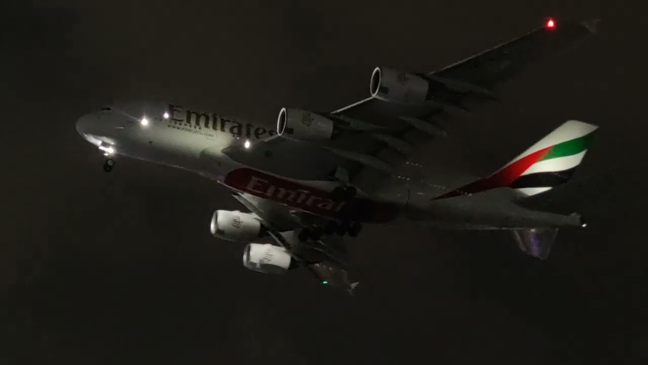 world biggest aircraft in dubai