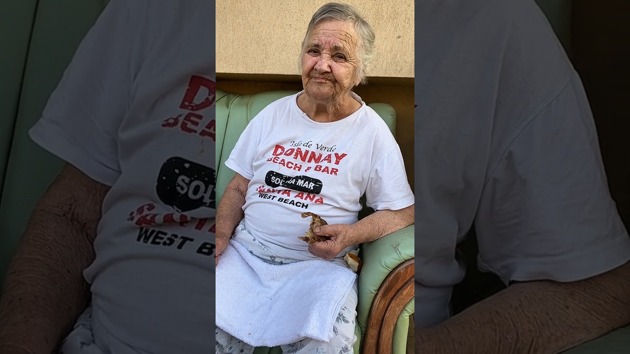 Ce faci mamaie? 🤭🤦&zwj;♂️😂 | Short 660 #foryou #funny #comedy #trending #viralvideo #viral #fyp #fy