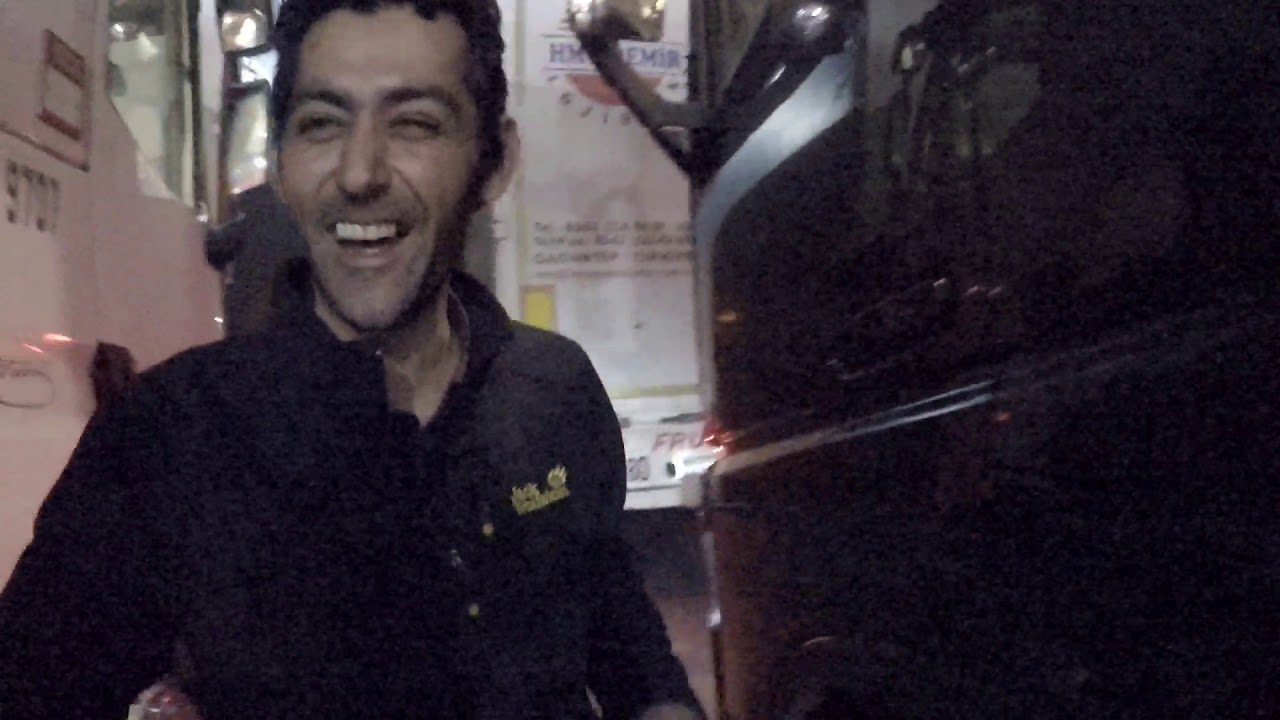 Kapikule mazot Sirasi/Tirci Caglar/Kisa sohbet