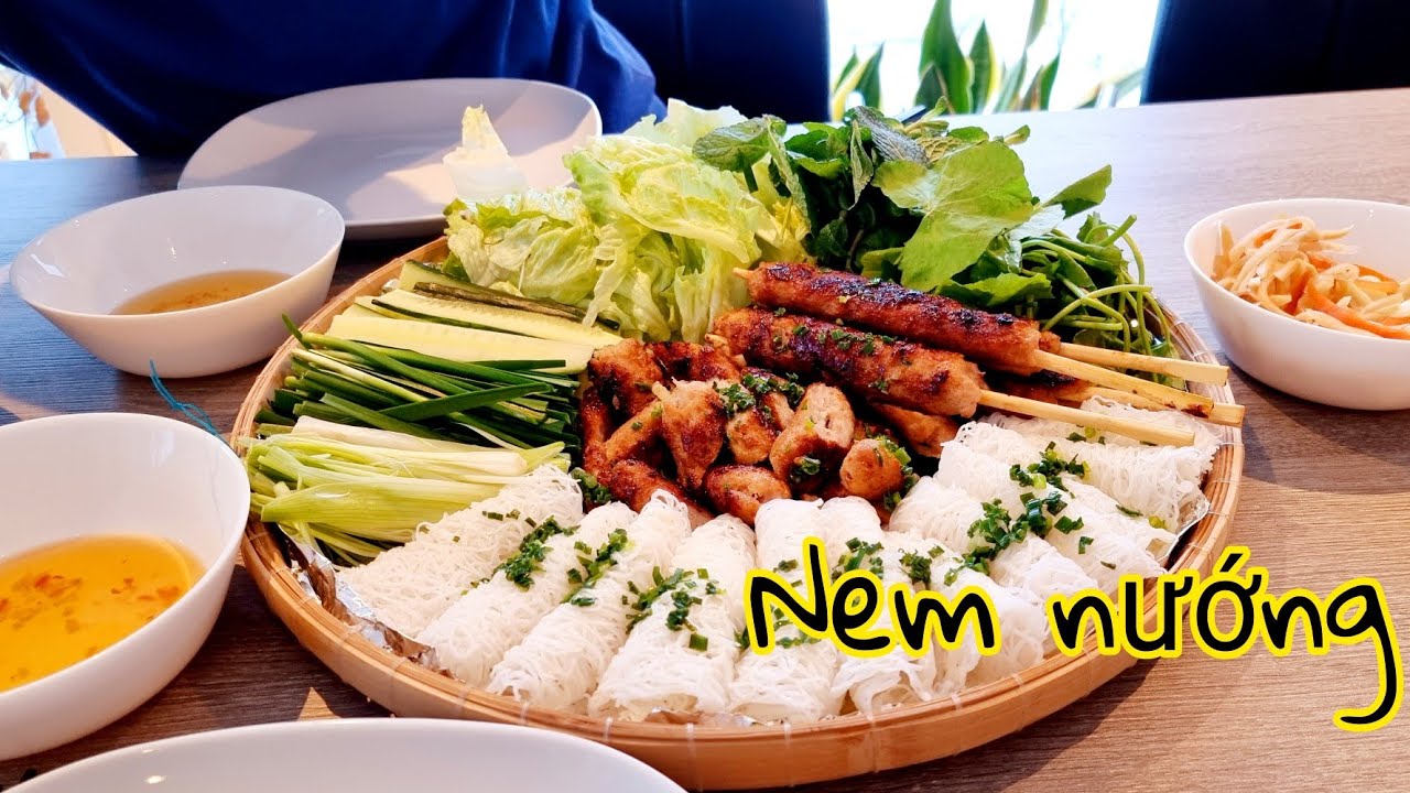 720🇧🇻 NEM NƯỚNG nhà làm/ Huyền làm mẹt nem nướng ngon như nhà hàng
