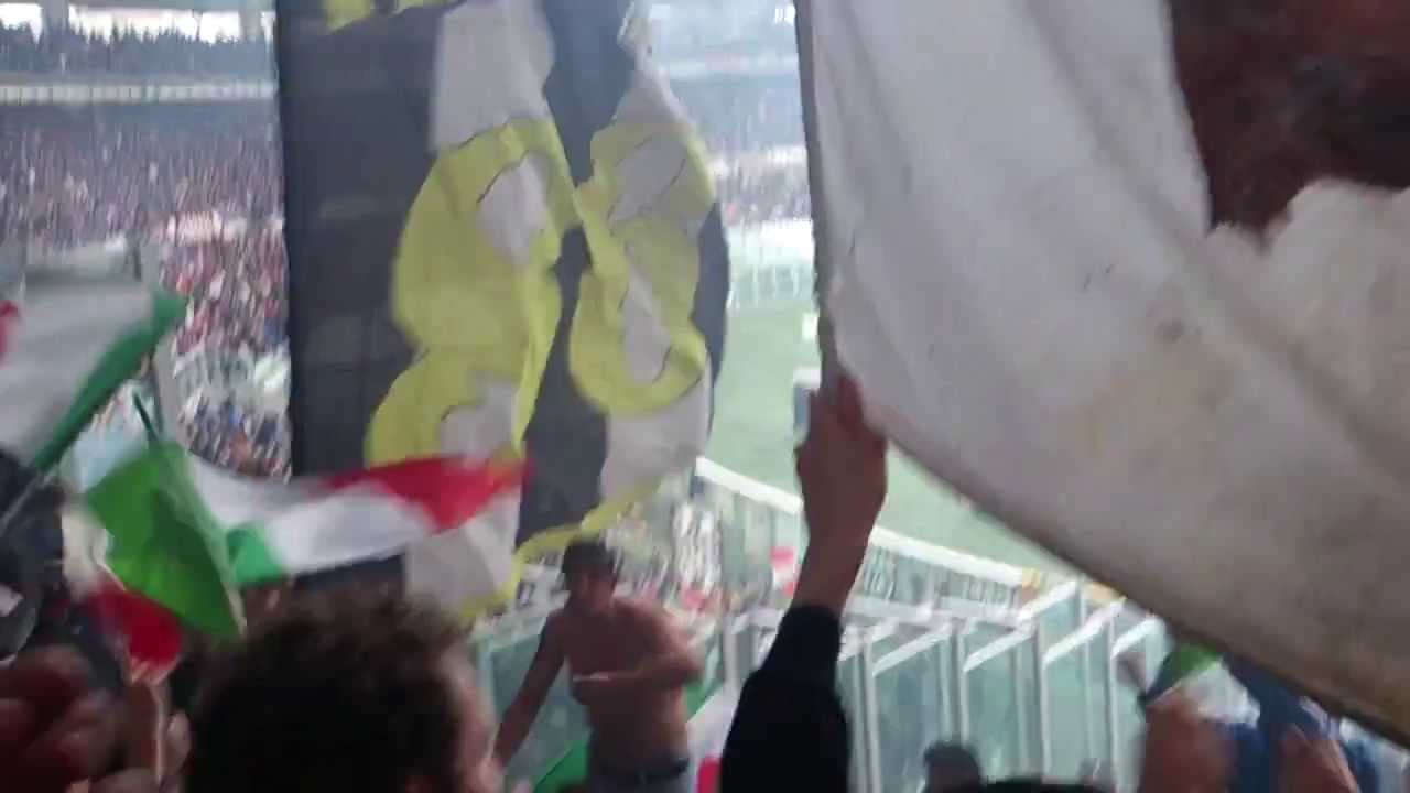 torino 0-2 JUVENTUS Settore ospiti: Uno spettacolo senza fine...DA BRIVIDI!.mp4