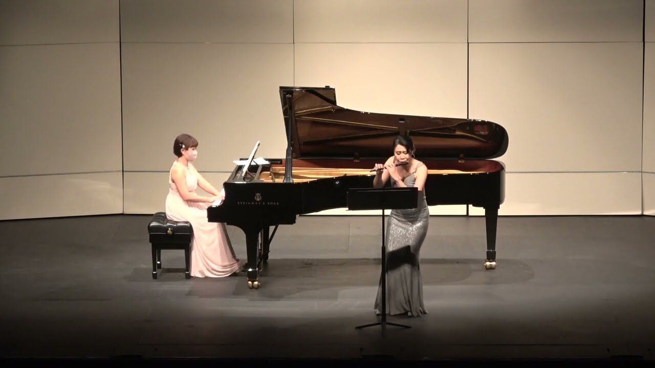 Piccolo Play for Piccolo and Piano by Thea Musgrave