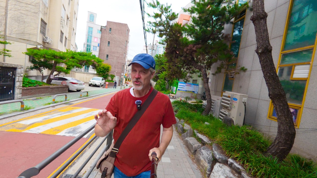 Seoul is Best Explored on Foot