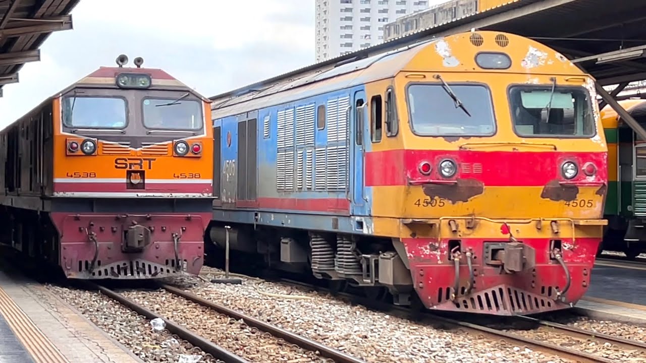 SRT. #ตำนานสีเก่าคันสุดท้าย สถานีกรุงเทพ (หัวลำโพง) กับ HITACHI 4505 สีเก่าคันสุดท้ายก่อนจับทำสีใหม่