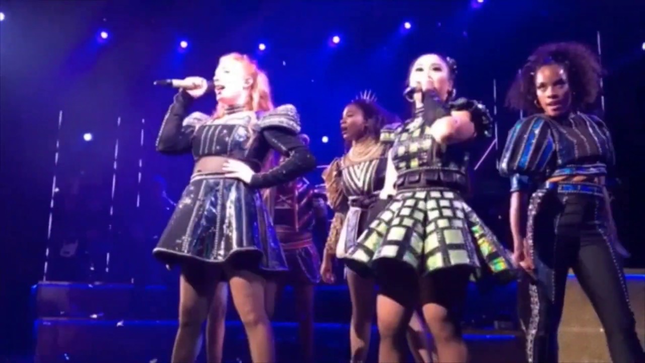 Megasix -- Mallory and Nicole as Every Queen