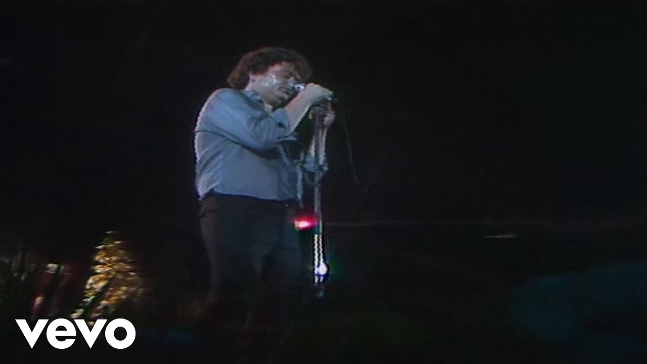 André Hazes - Blijf Bij Mij (Live From Ahoy Rotterdam / 1984)