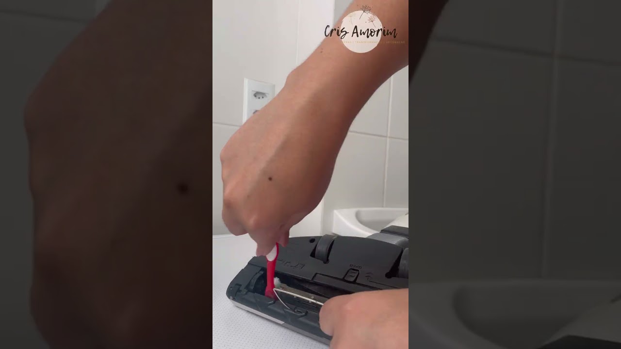 Limpeza do Aspirador de P&oacute;! #shorts