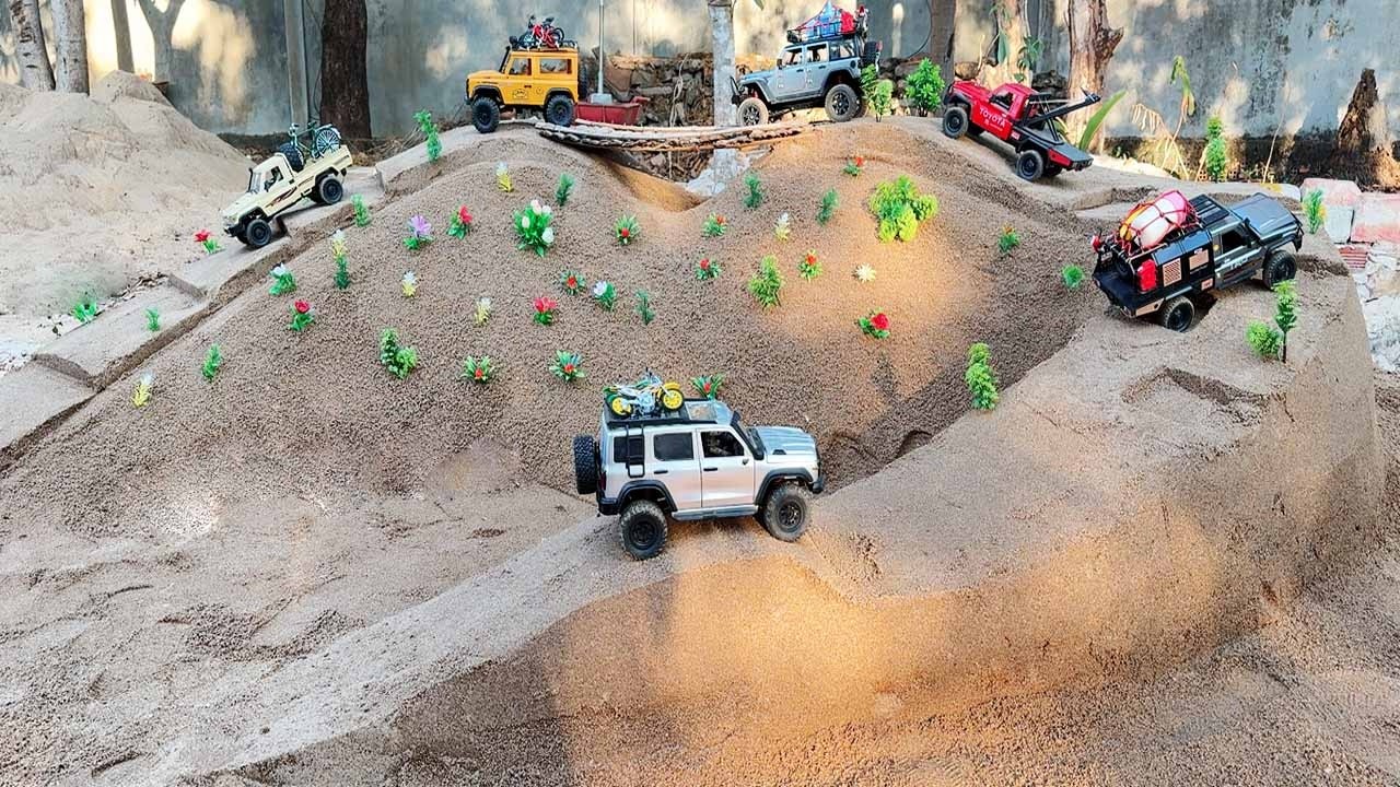 Tiny RC Cars vs Impossible Off Road On Extreme Sand Hill & Crossing Mini Bamboo Bridges ⛰️🚗🏆