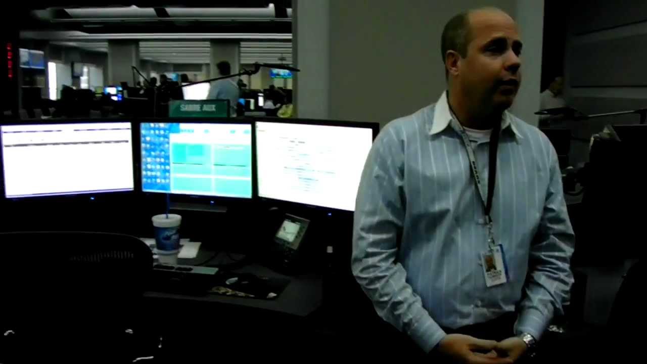 HD Part 5 United Airlines NOC Sabre Aux ( Rescue Planes) Network Operations Center