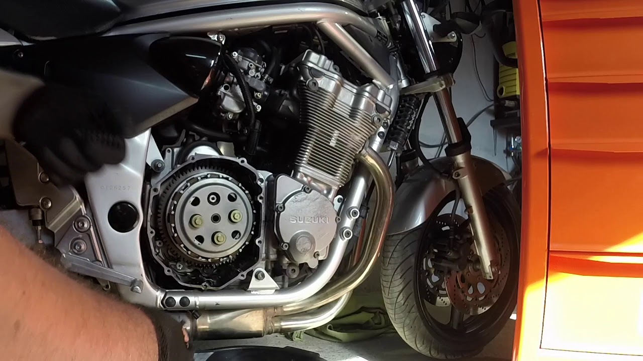 Garage #5 - Suzuki GSF Bandit 600 sprzęgło demontaż, pomiar, montaż.