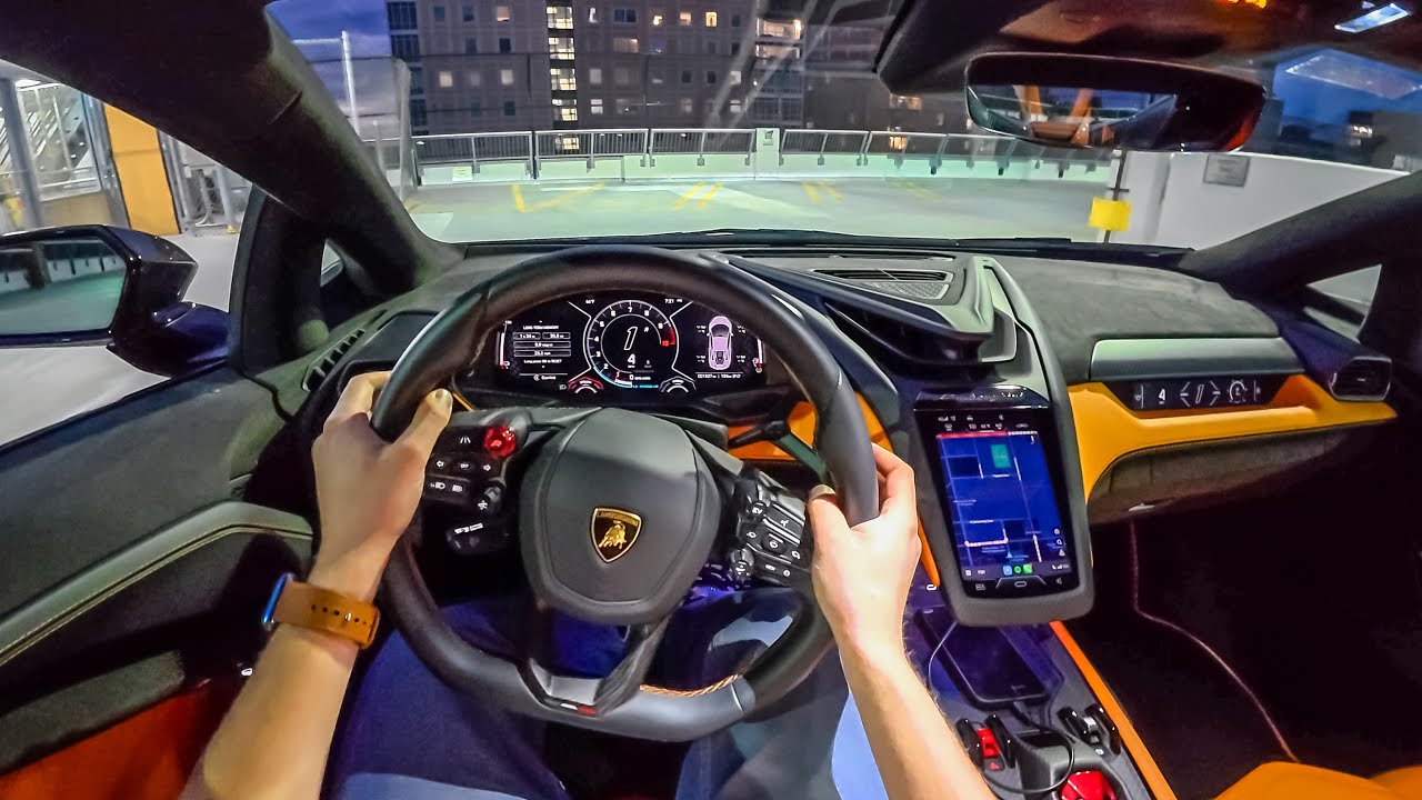 Lamborghini Revuelto 2025 года &mdash; кричащий 1001-сильный V12 Rocket Night Drive